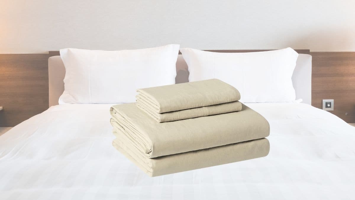 Amazon Basics Brushed Microfiber Sheet Set