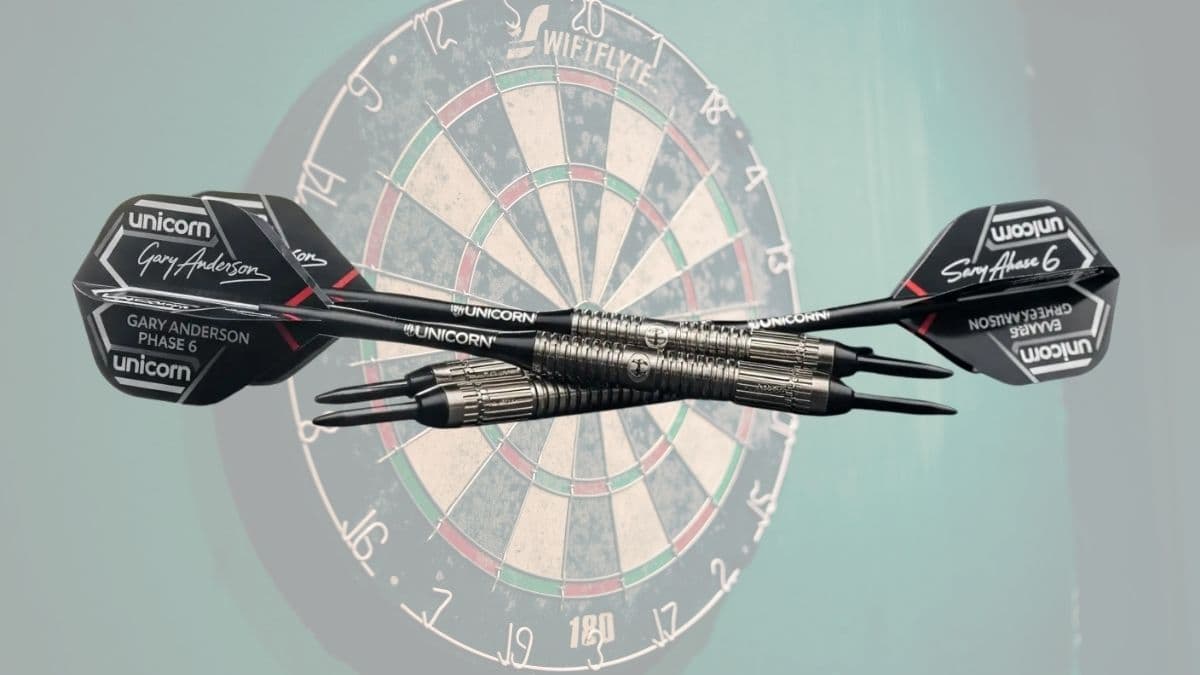 Dart pins